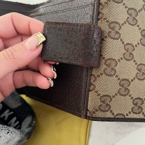 Authentic Gucci fabric and leather bifold wallet - Picture 8 of 14